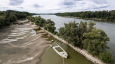 Danubio revela barcos hundidos de la II Guerra Mundial en Serbia y Hungría durante sequía