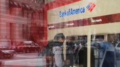 Bank of America eleva el salario mínimo a USD 24 la hora para los trabajadores estadounidenses