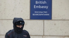 Rusia expulsa a 6 diplomáticos británicos acusados de espiar para el MI6