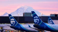 Alaska Airlines interrumpe brevemente sus vuelos en Seattle por un fallo técnico