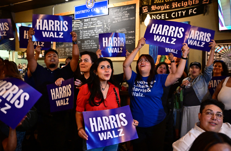 Campaña Harris invertirá USD 3 millones en anuncios en español para llegar al voto latino