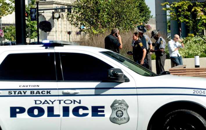 Agentes de policía en Springfield, Ohio, el 12 de septiembre de 2024. (Roberto Schmidt/AFP vía Getty Images)