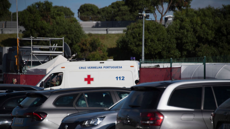 Una ambulancia se ve el 24 de marzo de 2023 en Lagoa, Algarve, Portugal. (Mirco Lazzari gp/Getty Images)