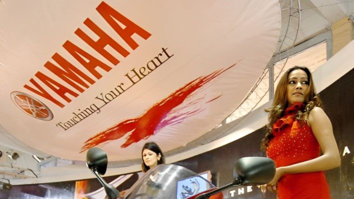 Imagen de archivo de una exposición de Yamaha, en la Auto Expo 2004 de Nueva Delhi, el 19 de enero de 2004. (PRAKASH SINGH/AFP vía Getty Images)
