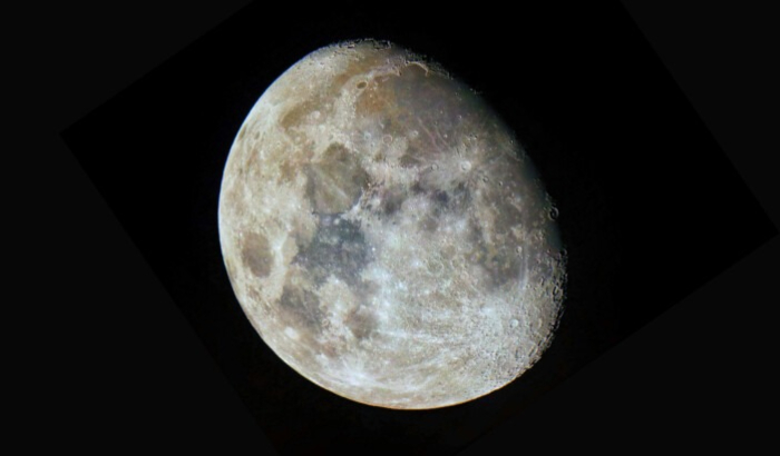 ¡Es hoy! Esta noche podrá ver un eclipse parcial de Superluna de la Cosecha