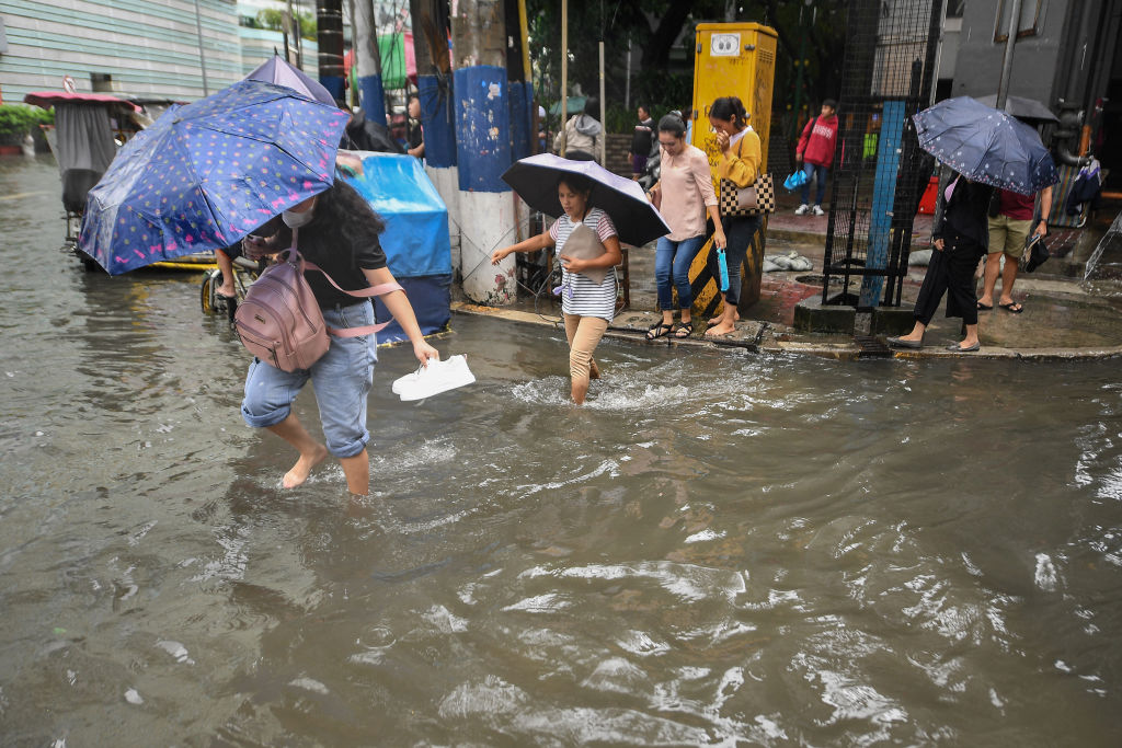 Al menos 23 muertos y 15 desaparecidos por los efectos de tres tormentas en Filipinas