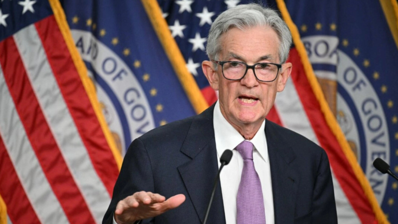 El presidente de la Reserva Federal de Estados Unidos, Jerome Powell, ofrece una rueda de prensa en Washington el 18 de septiembre de 2024. (Mandel Ngan/AFP)
