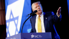 Trump denuncia el antisemitismo y reafirma su apoyo a Israel en un evento en Washington