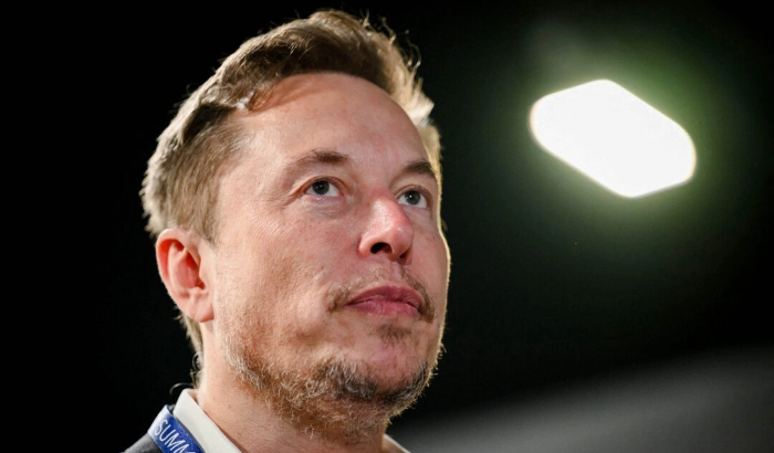 Elon Musk, propietario de X, durante la Cumbre de Seguridad de Inteligencia Artificial del Reino Unido en Bletchley Park, Inglaterra, el 1 de noviembre de 2023. (Leon Neal/AFP vía Getty Images)