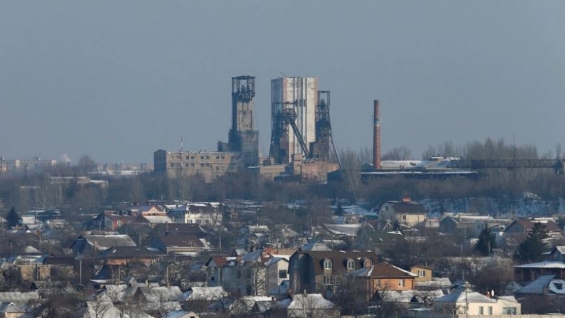 Una vista general muestra la ciudad de Donetsk, Ucrania, controlada por Rusia, el 27 de enero de 2022. (Reuters/Alexander Ermochenko/Foto de archivo)