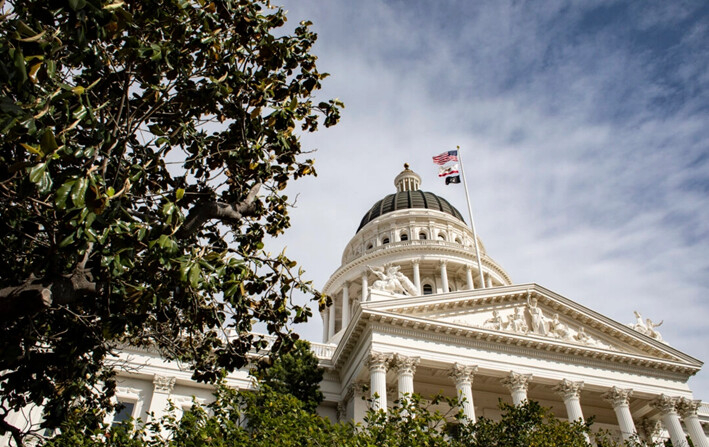 El Capitolio del estado de California en Sacramento, el 18 de abril de 2022. (John Fredricks/The Epoch Times)