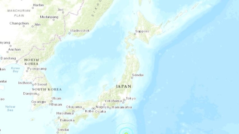 Un mapa muestra la ubicación de un terremoto frente a las islas Izu, Japón, el 24 de septiembre de 2024. (USGS)