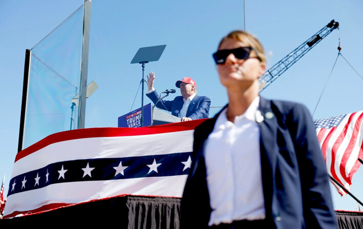 El candidato presidencial republicano y expresidente estadounidense Donald Trump habla en un mitin en el Aero Center Wilmington, en Wilmington, Carolina del Norte, el 21 de septiembre de 2024. (Anna Moneymaker/Getty Images)