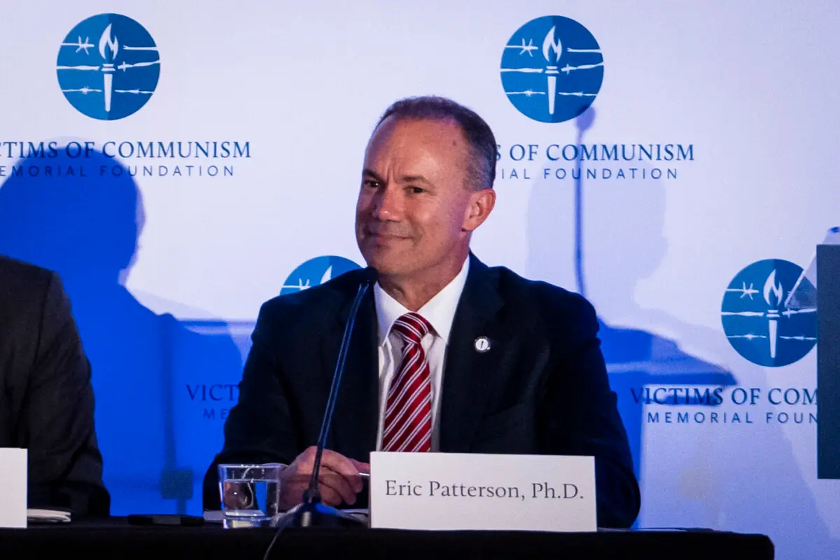 Eric Patterson, presidente y director ejecutivo de Victims of Communism Memorial Foundation, habla durante el Foro de China en Washington el 25 de septiembre de 2024. (Madalina Vasiliu/The Epoch Times)