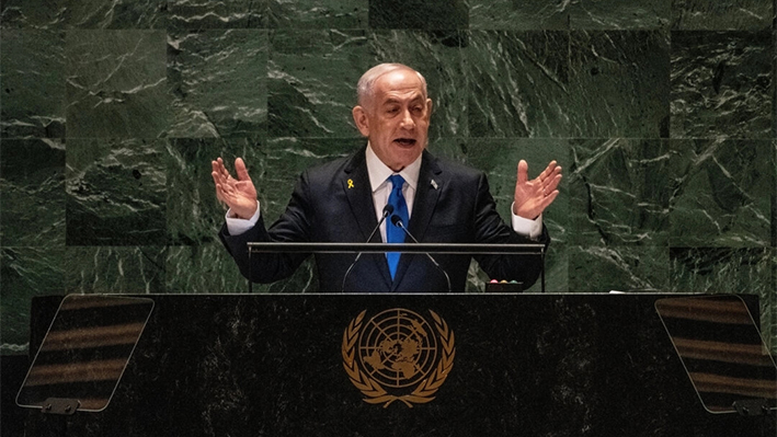 El primer ministro israelí Benjamin Netanyahu habla durante la Asamblea General de la ONU en la sede de las Naciones Unidas en Nueva York el 27 de septiembre de 2024. (Stephanie Keith/Getty Images)