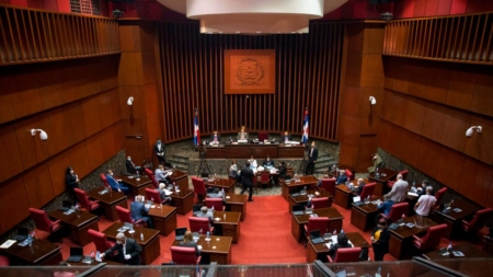 Senado de República Dominicana aprueba modificar la Constitución