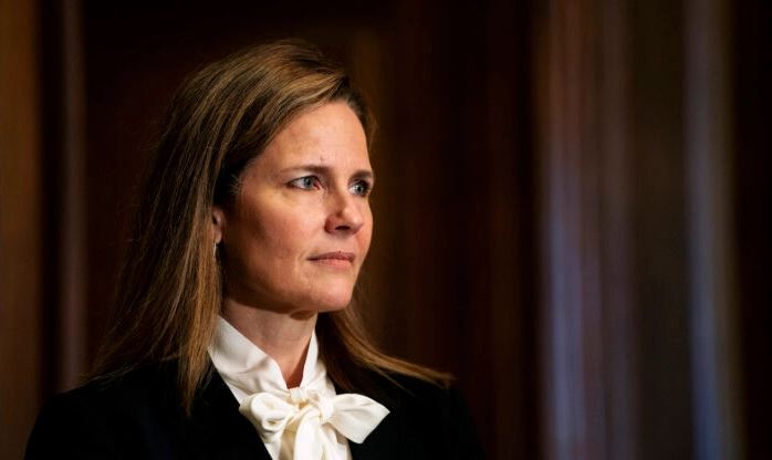 La jueza Amy Coney Barrett en el Capitolio en Washington el 1 de octubre de 2020. (Erin Scott-Pool/Getty Images)