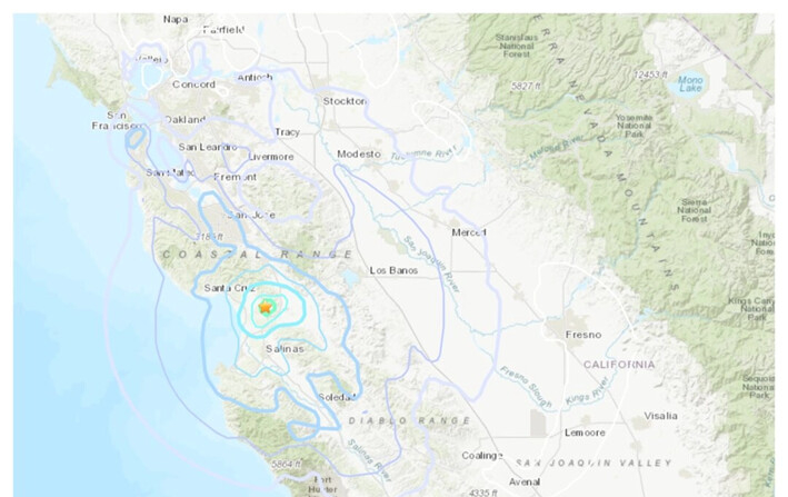 Un mapa muestra la ubicación de un terremoto de magnitud 4.2 que se produjo a 2 millas al noroeste de Aromas, California, el 29 de septiembre de 2024. (USGS/Screenhsot vía The Epoch Times)