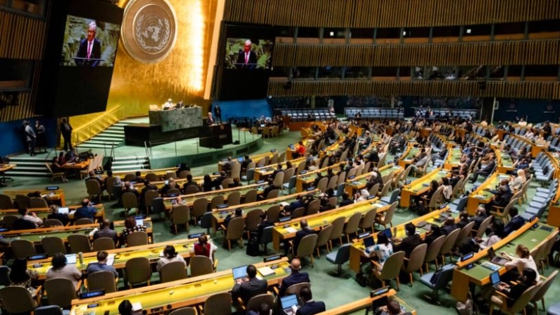 El secretario general de las Naciones Unidas, António Guterres, habla durante la 79ª sesión de la Asamblea General de la ONU en Nueva York el 10 de septiembre de 2024. (AP Photo/Yuki Iwamura)