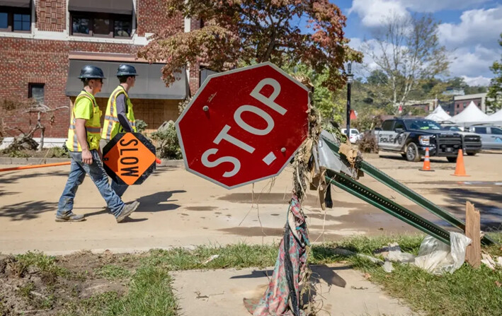 Daños causados ​​por el huracán Helene en la ciudad de Asheville, Carolina del Norte, el 5 de octubre de 2024. (John Fredricks/The Epoch Times)