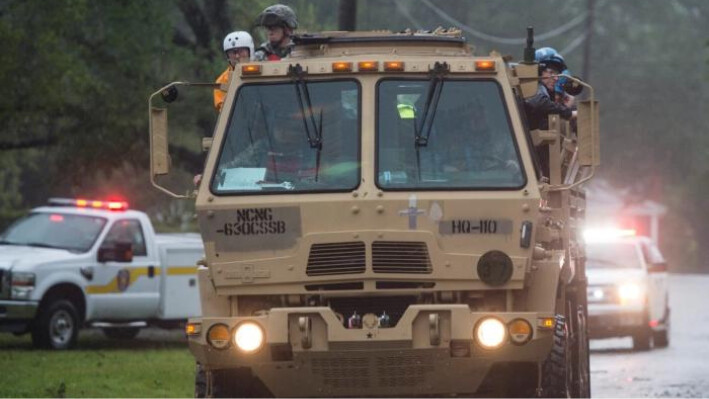 Miembros de la Guardia Nacional y un equipo de búsqueda y rescate de FEMA, en una foto de archivo. (Andrew Caballero-Reynolds/AFP vía Getty Images)