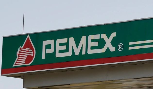 Fuga química en Texas deja 2 muertos y varios heridos tras escape de gas en Pemex