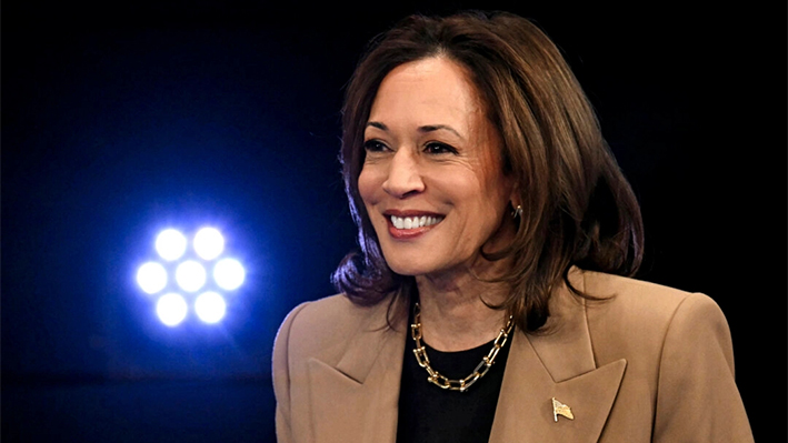 La vicepresidenta y candidata presidencial demócrata Kamala Harris durante un acto en Las Vegas el 10 de octubre de 2024. (Patrick T. Fallon/AFP vía Getty Images)