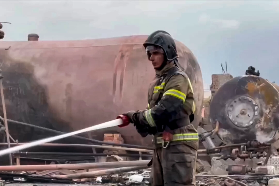 Explosión e incendio en estación de servicio en Chechenia, Rusia, deja 4 muertos