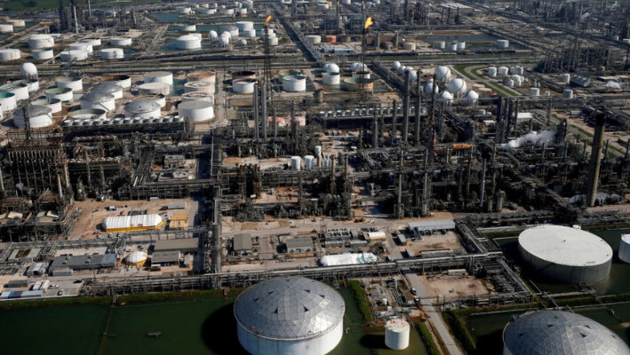 Una vista aérea del complejo de fabricación de Deer Park en Deer Park, Texas, el 31 de agosto de 2017. (Adrees Latif/Reuters).