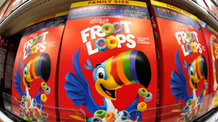 Manifestantes exigen a Kellogg que retire los colorantes artificiales de Froot Loops y otros cereales