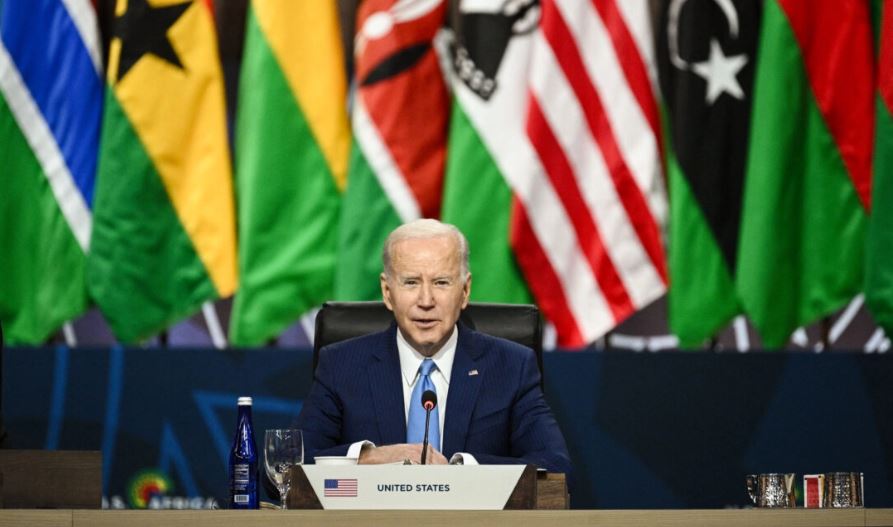 Biden busca cimentar la influencia de Estados Unidos en África