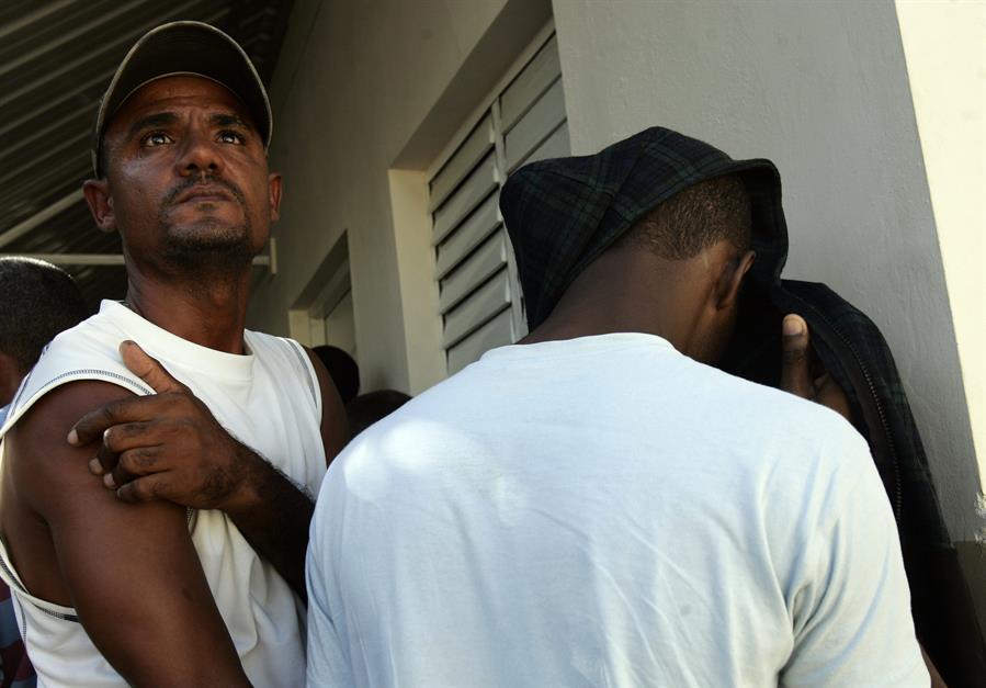 Repatrían a 12 migrantes dominicanos luego de ser detenidos en aguas de Puerto Rico