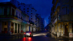 Cuba comienza las labores para iniciar la principal termoeléctrica en medio del apagón