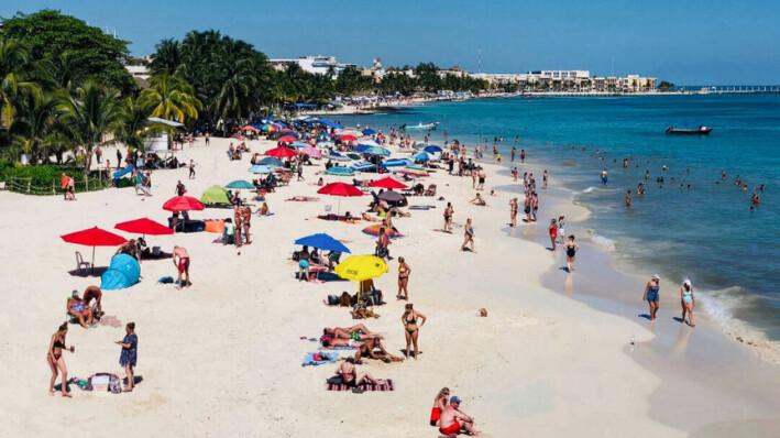 Un día en el centro turístico costero de Playa del Carmen, estado de Quintana Roo, México, el 15 de febrero de 2019. Daniel Slim/AFP vía Getty Images