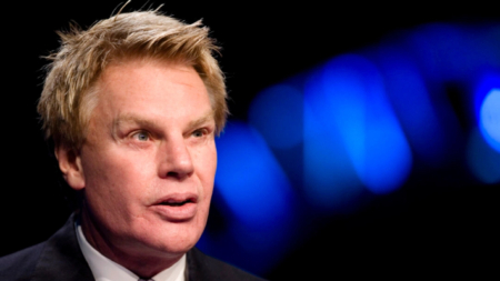 Arrestan a Mike Jeffries, ex CEO de Abercrombie & Fitch, por cargos federales de tráfico sexual