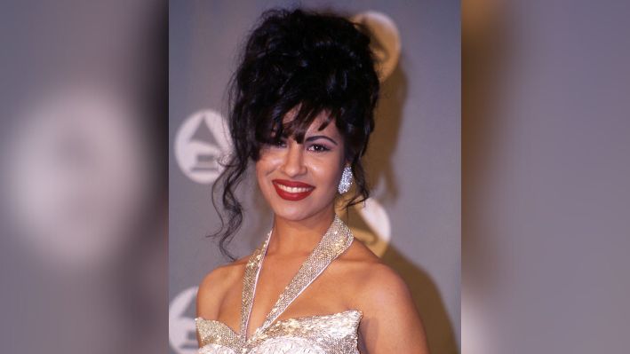 Selena en la sala de prensa de los Premios Grammy de 1994 en la ciudad de Nueva York, Nueva York (Foto de Vinnie Zuffante/Getty Images)