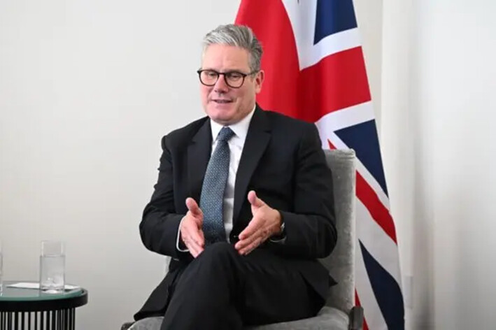 El primer ministro, Sir Keir Starmer, mantiene una reunión bilateral con el príncipe heredero de Kuwait, Sabah Al-Khalid Al-Sabah, antes de dirigirse a la Asamblea General de las Naciones Unidas, en Nueva York, el 26 de septiembre de 2024. (Leon Neal/PA Wire)