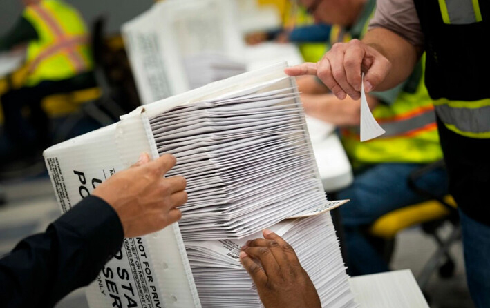 Votos en ausencia en Raleigh, Carolina del Norte, el 17 de septiembre de 2024. (Allison Joyce/Getty Images)