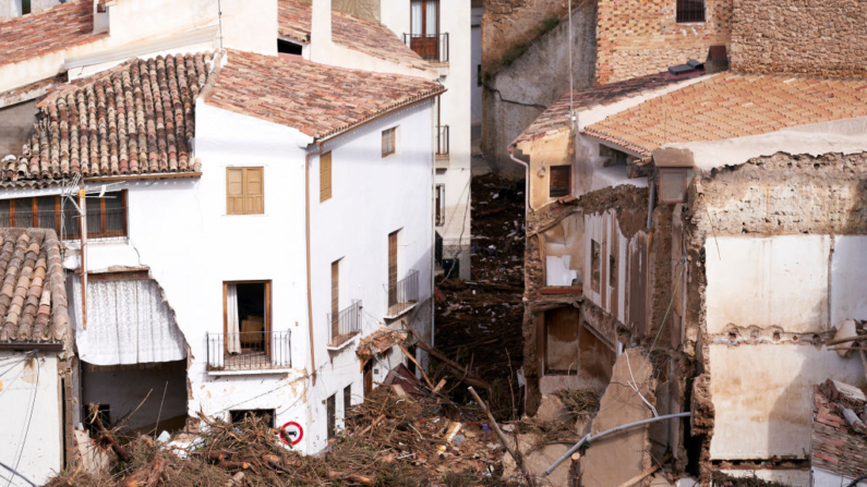 LETUR, SPAIN - OCTOBER 30: Debris and mud cover the ground after flash floods hit the region, on October 30, 2024 in Letur, Albacete province, Spain. Spanish authorities said on Wednesday that at least 72 people had died, mostly in the Valencia region, following the current storm, dubbed the DANA weather system. (Photo by Mateo Villalba Sanchez/Getty Images)