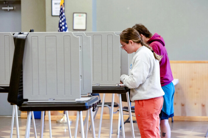 La mitad de votantes de la Generación Z mintieron sobre sus preferencias electorales: Encuesta