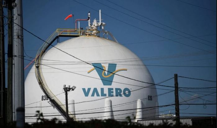 Reguladores de California multan a Valero con casi USD 82 millones