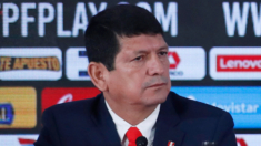 Detienen al presidente de federación de fútbol de Perú como parte de presunta red corrupta