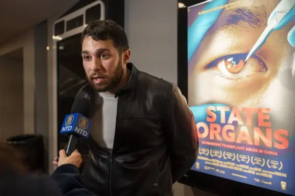 Nabil Hamati, miembro del público, después de ver la proyección de la película State Organs en Village East by Angelika, en Nueva York, el 9 de noviembre de 2024. (Samira Bouaou/The Epoch Times)