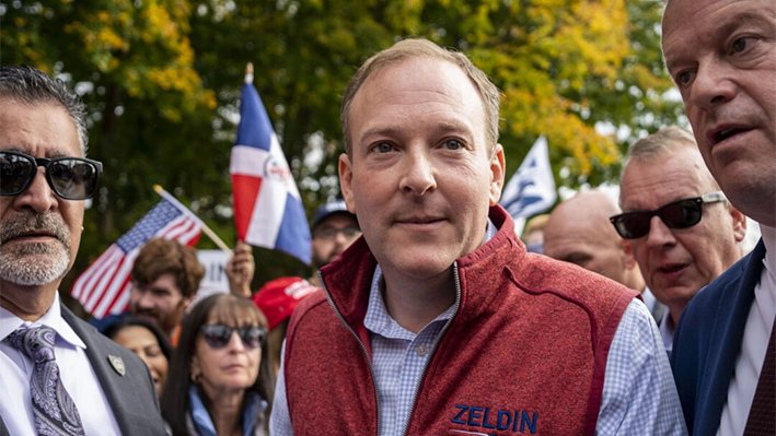 El candidato republicano a gobernador de Nueva York, el representante Lee Zeldin, en Thornwood, Westchester, Nueva York, el 31 de octubre de 2022. (Chung I Ho/The Epoch Times)