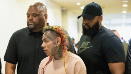 Rapero Tekashi 6Ix9ine se disculpa y es condenado a 45 días de cárcel por violar la libertad condicional