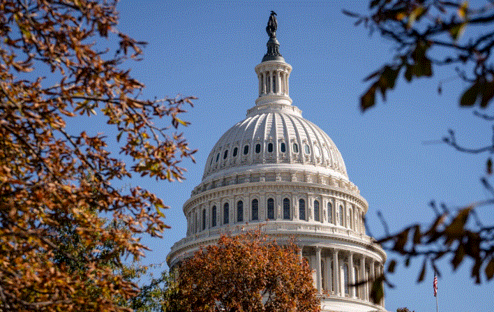 El edificio del Capitolio de EE. UU. en el otoño en Washington el 23 de octubre de 2024. (Madalina Vasiliu/The Epoch Times)