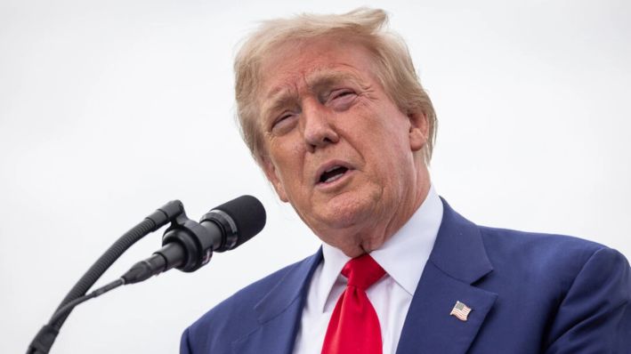 El presidente electo Donald Trump habla en el Trump National Golf Club de Palos Verdes, California, el 13 de septiembre de 2024. (John Fredricks/The Epoch Times)