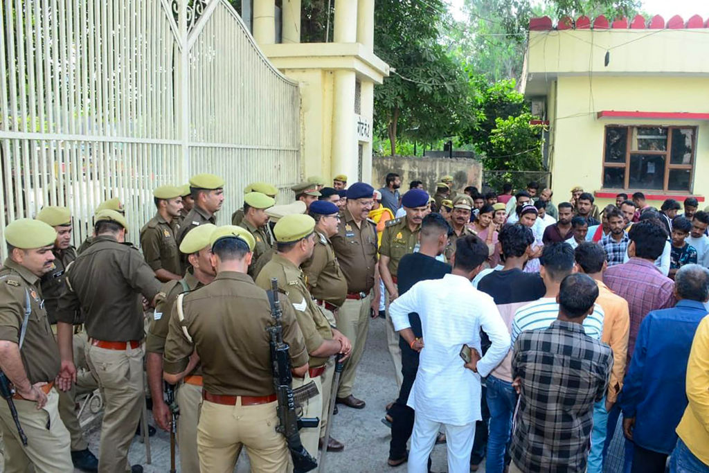 Mueren al menos 10 bebés tras incendio en un hospital en norte de la India