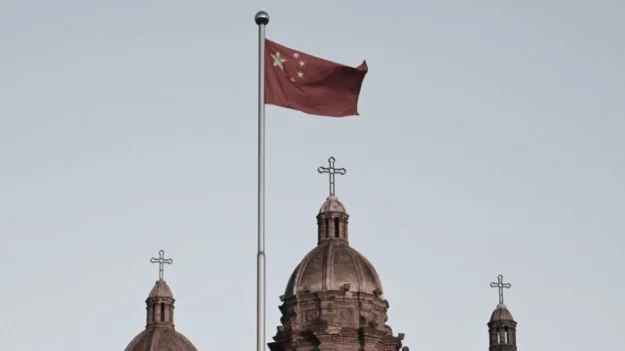 Cómo el Partido Comunista Chino busca transformar las religiones