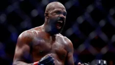 Jon Jones derrota a Stipe Miocic y lo manda a la jubilación en el UFC, con Trump celebrando su victoria